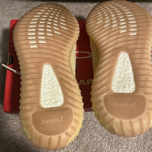 Yeezy boost 350 - Picture 2 of 3